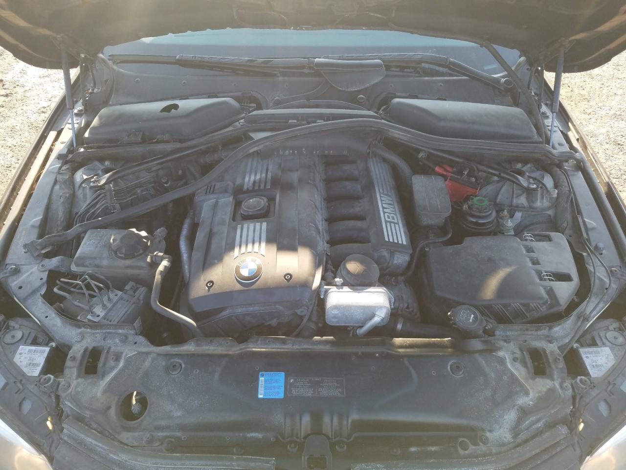 Photo 7 from auction – 2009 BMW 528 XI with VIN WBANV13569C152281