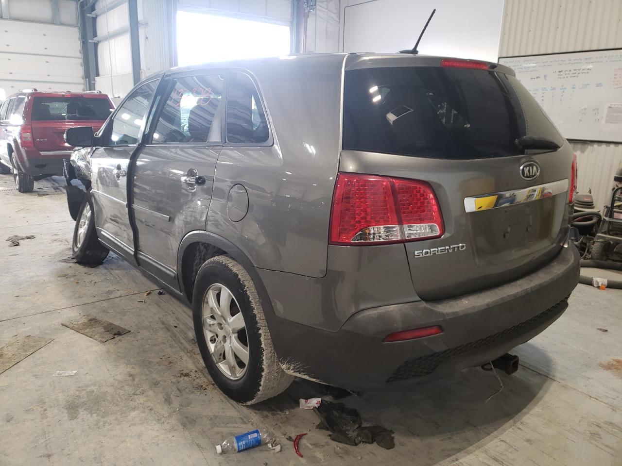 Photo 3 from auction – 2011 KIA SORENTO BA with VIN 5XYKT3A18BG175473