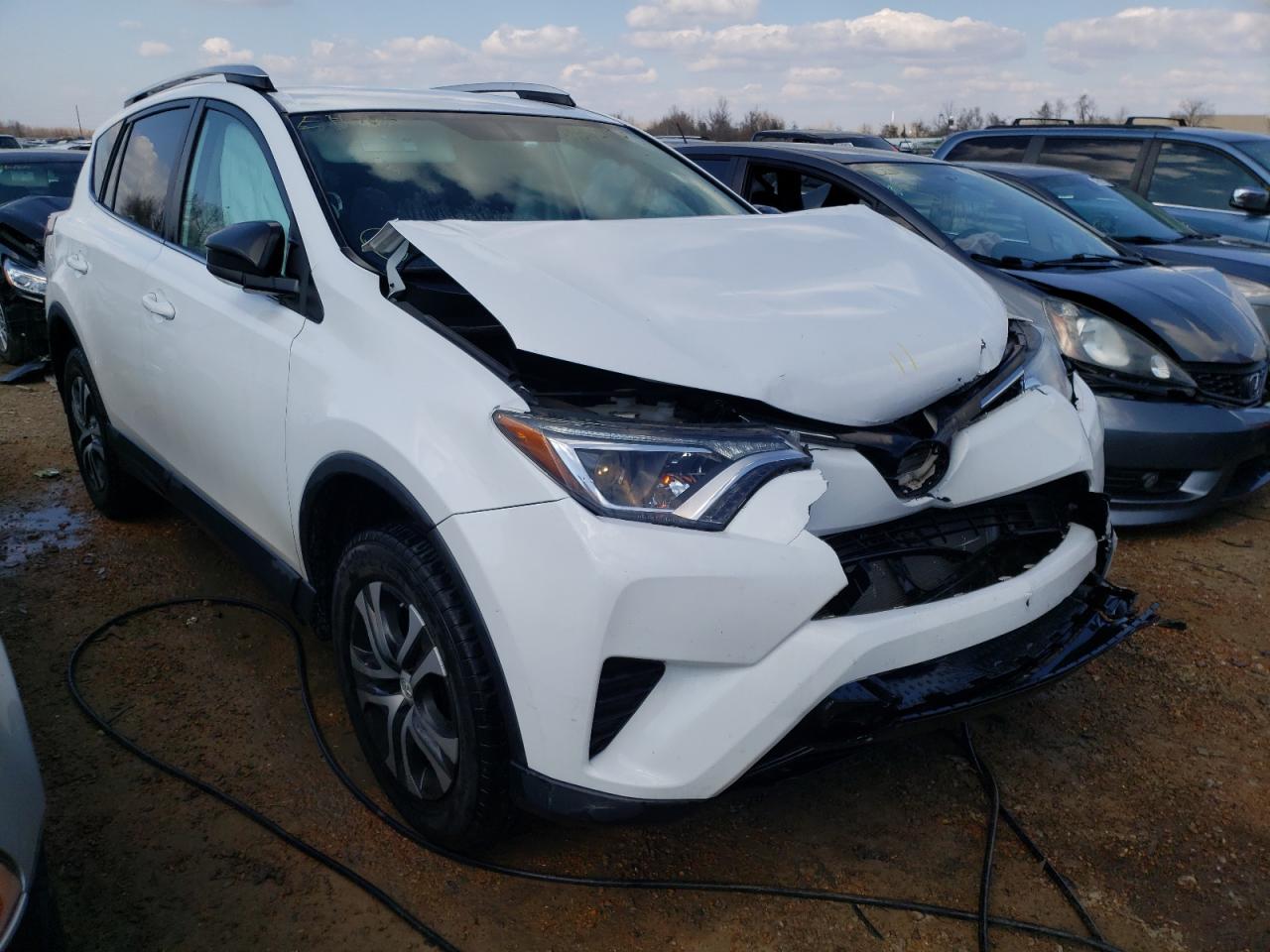 TOYOTA RAV4 LE 2016 with VIN 2T3BFREV5GW483801 - Photo from auction