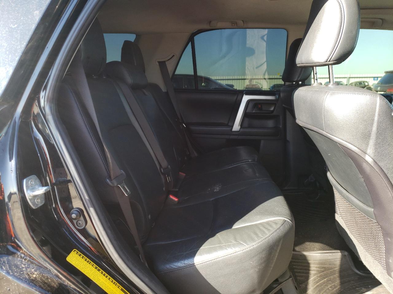 Photo 6 from auction – 2012 TOYOTA 4RUNNER SR with VIN JTEBU5JR1C5086056