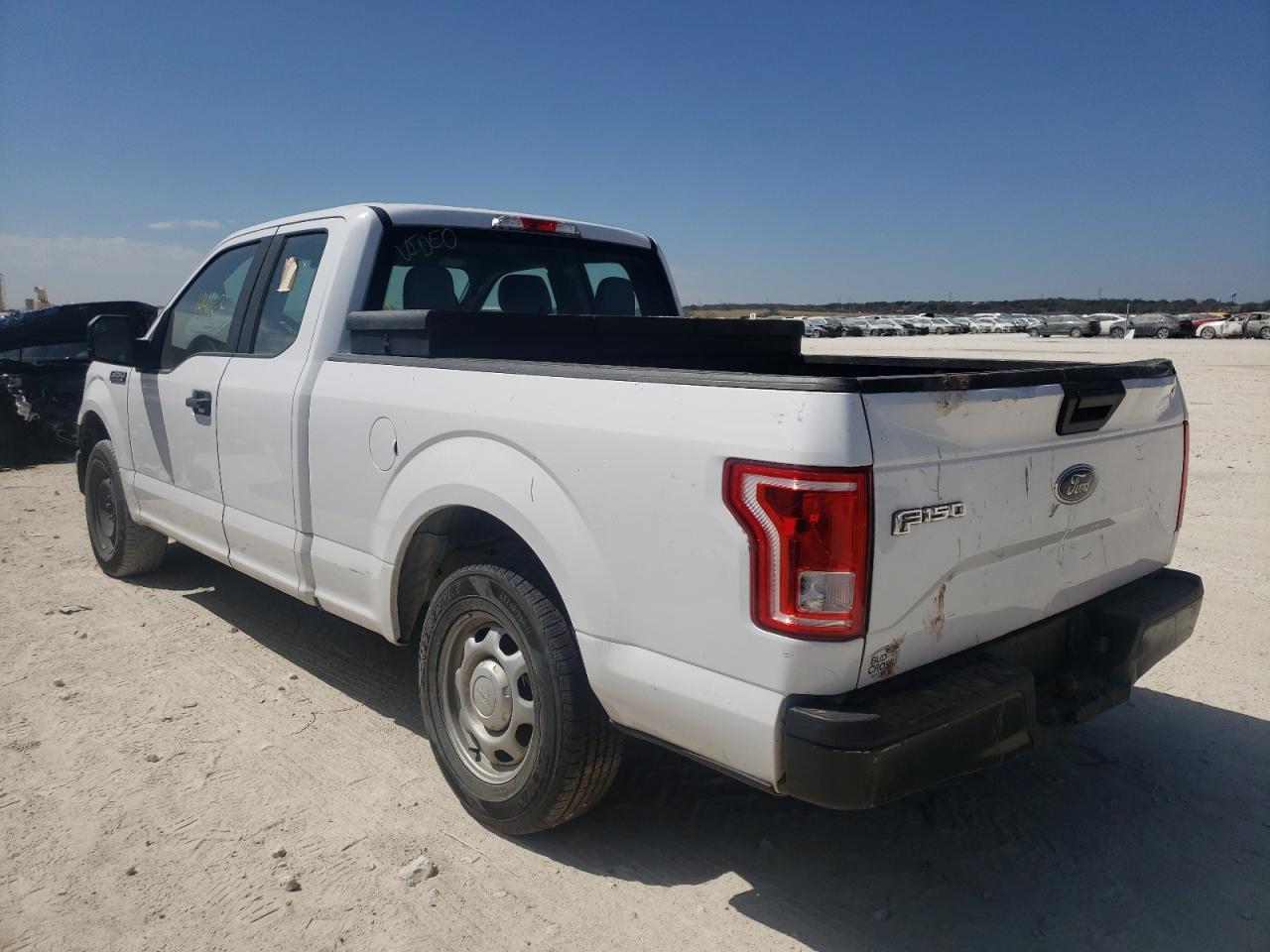 Photo 3 from auction – 2015 FORD F150 SUPER with VIN 1FTEX1CP9FKE59783
