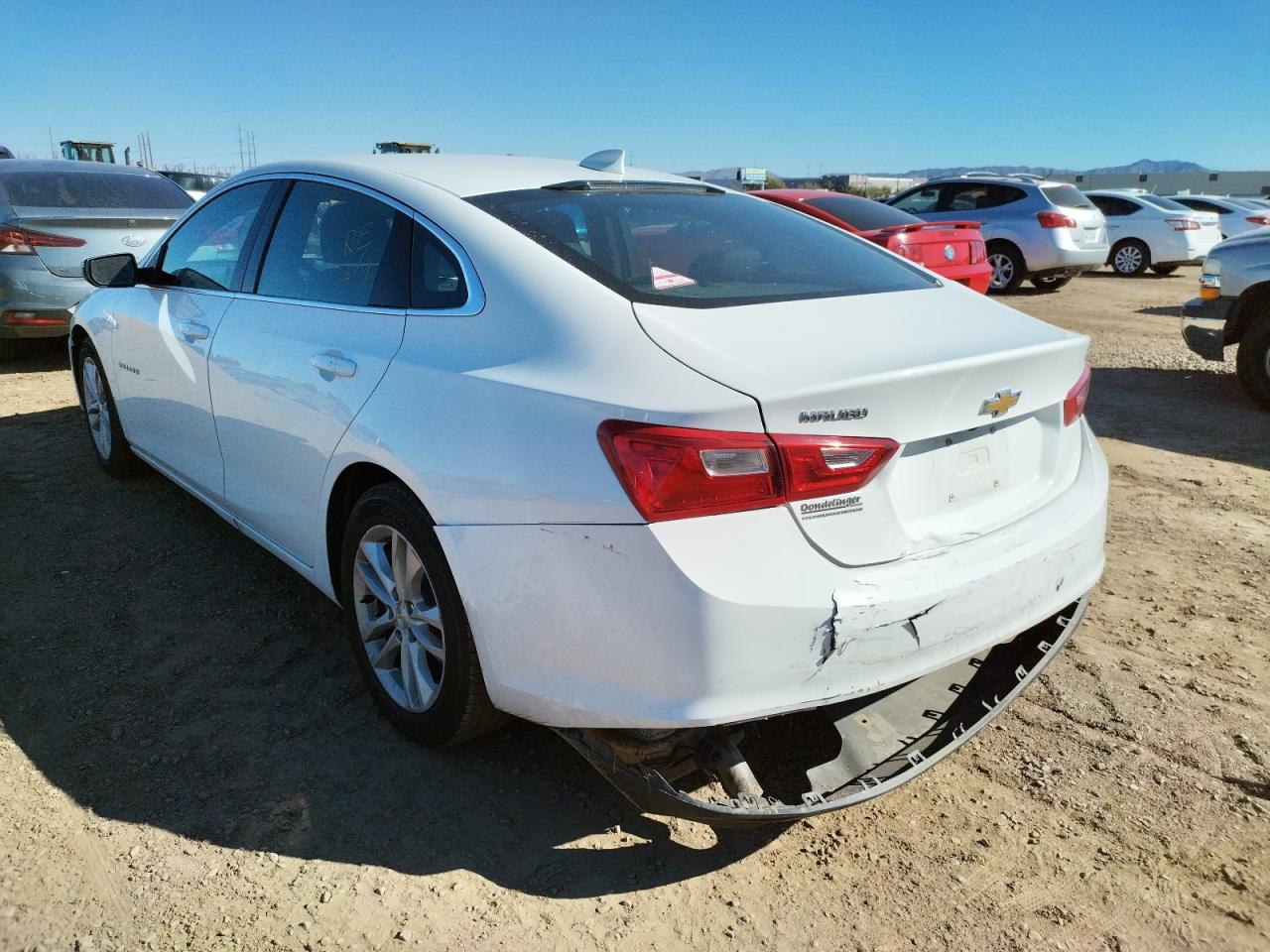 Photo 3 from auction – 2017 CHEVROLET MALIBU LT with VIN 1G1ZE5ST5HF115028
