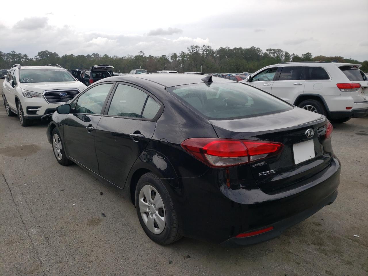 Photo 3 from auction – 2018 KIA FORTE LX with VIN 3KPFK4A7XJE168230