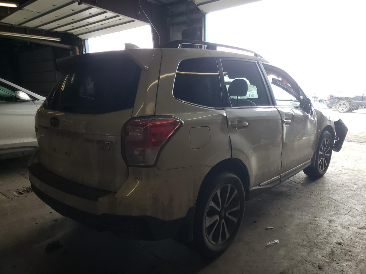 Photo 4 from auction – 2017 SUBARU FORESTER 2 with VIN JF2SJGWC4HH806731