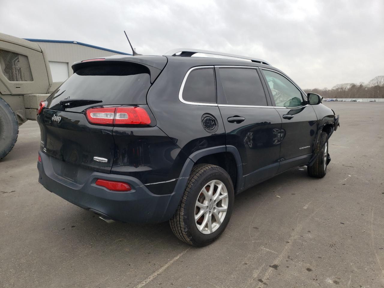 Photo 4 from auction – 2014 JEEP CHEROKEE L with VIN 1C4PJMCS4EW114345
