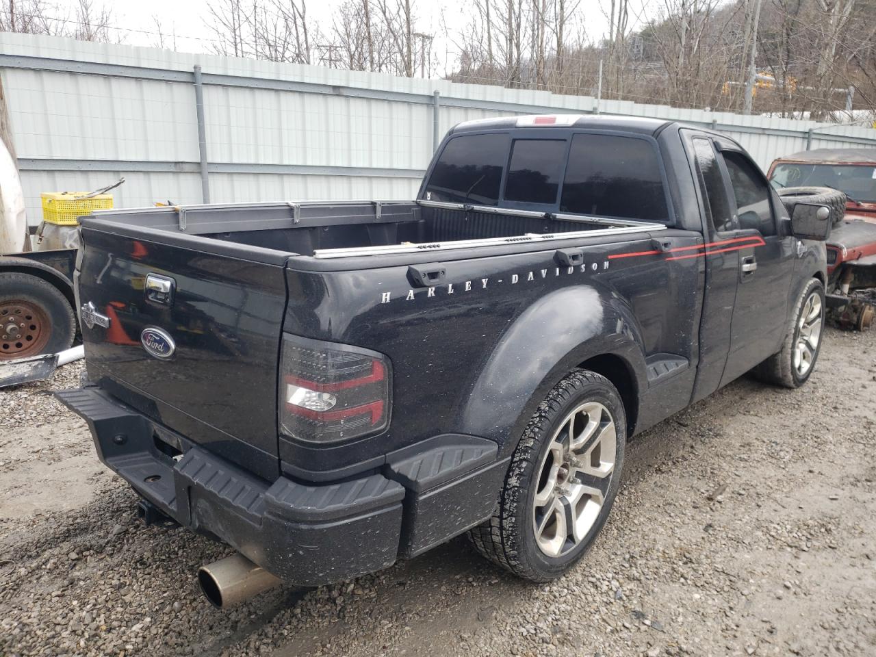 Photo 4 from auction – 2005 FORD F150 with VIN 1FTRF02W15KC49524
