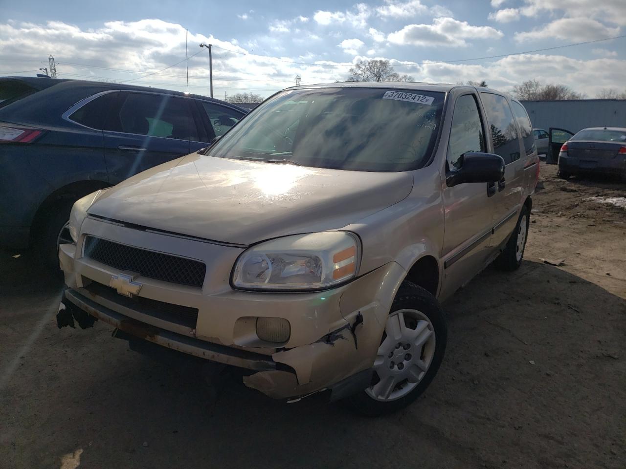 Photo 2 from auction – 2006 CHEVROLET UPLANDER L with VIN 1GNDV23L56D107042