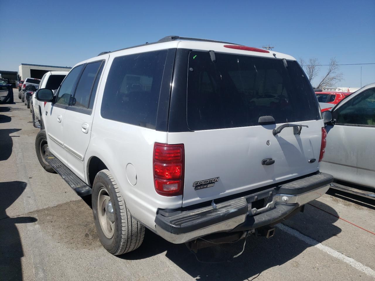 Photo 3 from auction – 1999 FORD EXPEDITION with VIN 1FMPU18LXXLA51176
