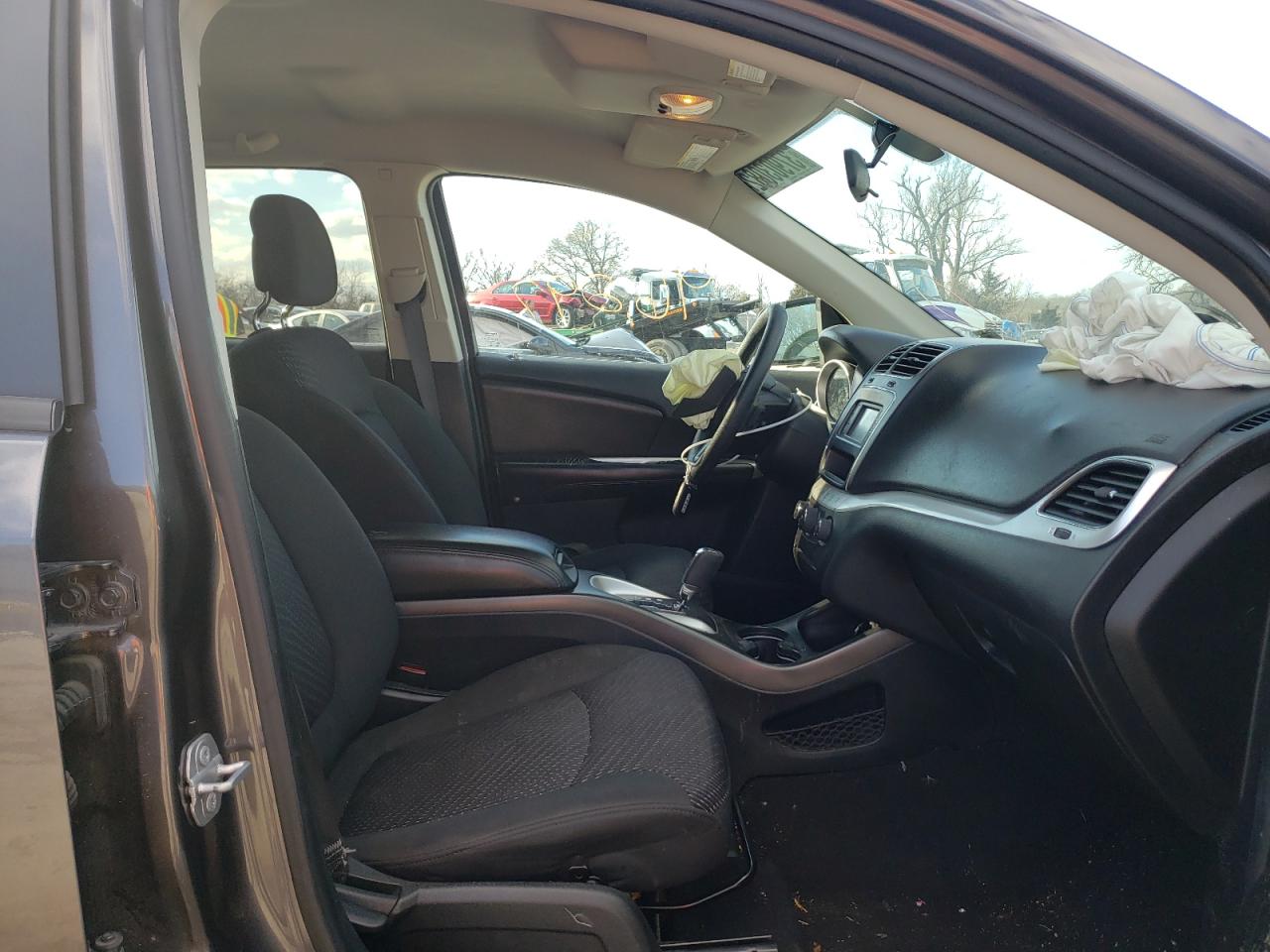 Photo 5 from auction – 2018 DODGE JOURNEY SE with VIN 3C4PDCAB1JT294954