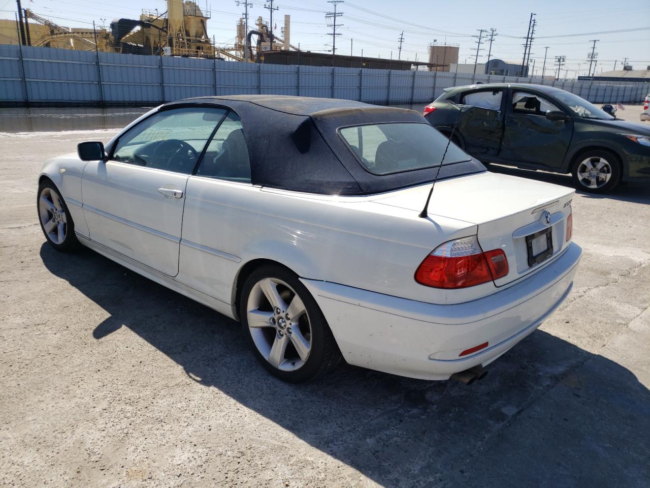 Photo 3 from auction – 2004 BMW 325 CI with VIN WBABW334X4PL26096