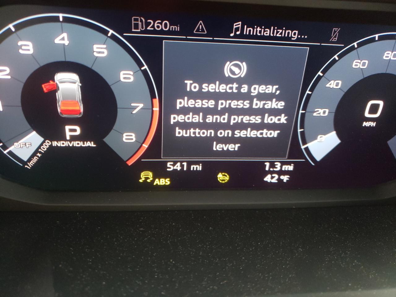 Photo 8 from auction – 2021 AUDI Q3 PREMIUM with VIN WA1DECF31M1053659