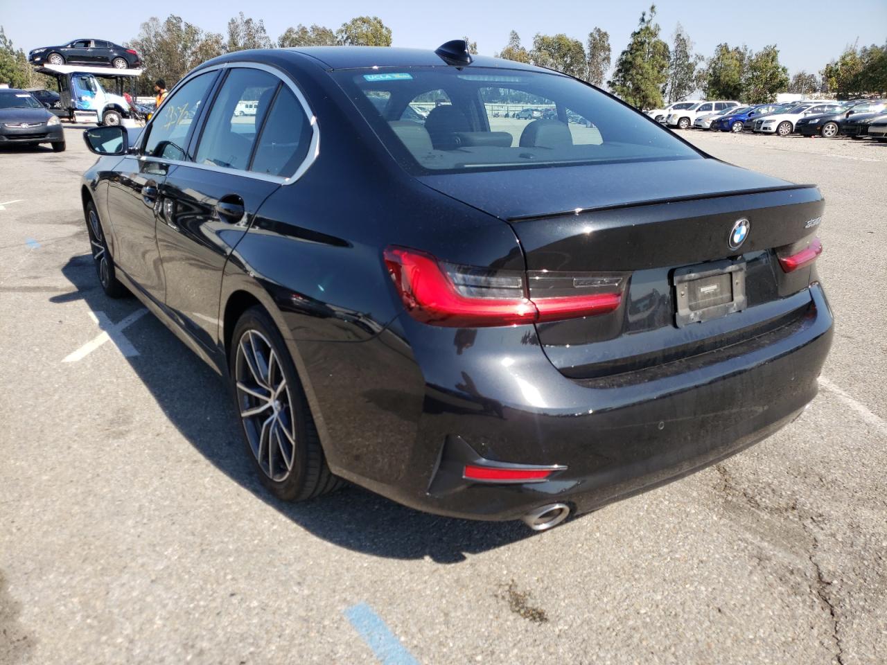 Photo 13 from auction – 2019 BMW 330I with VIN WBA5R1C56KFH05474