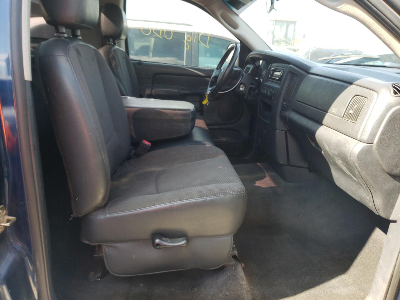 Photo 5 from auction – 2004 DODGE RAM 1500 S with VIN 1D7HA16D24J172858