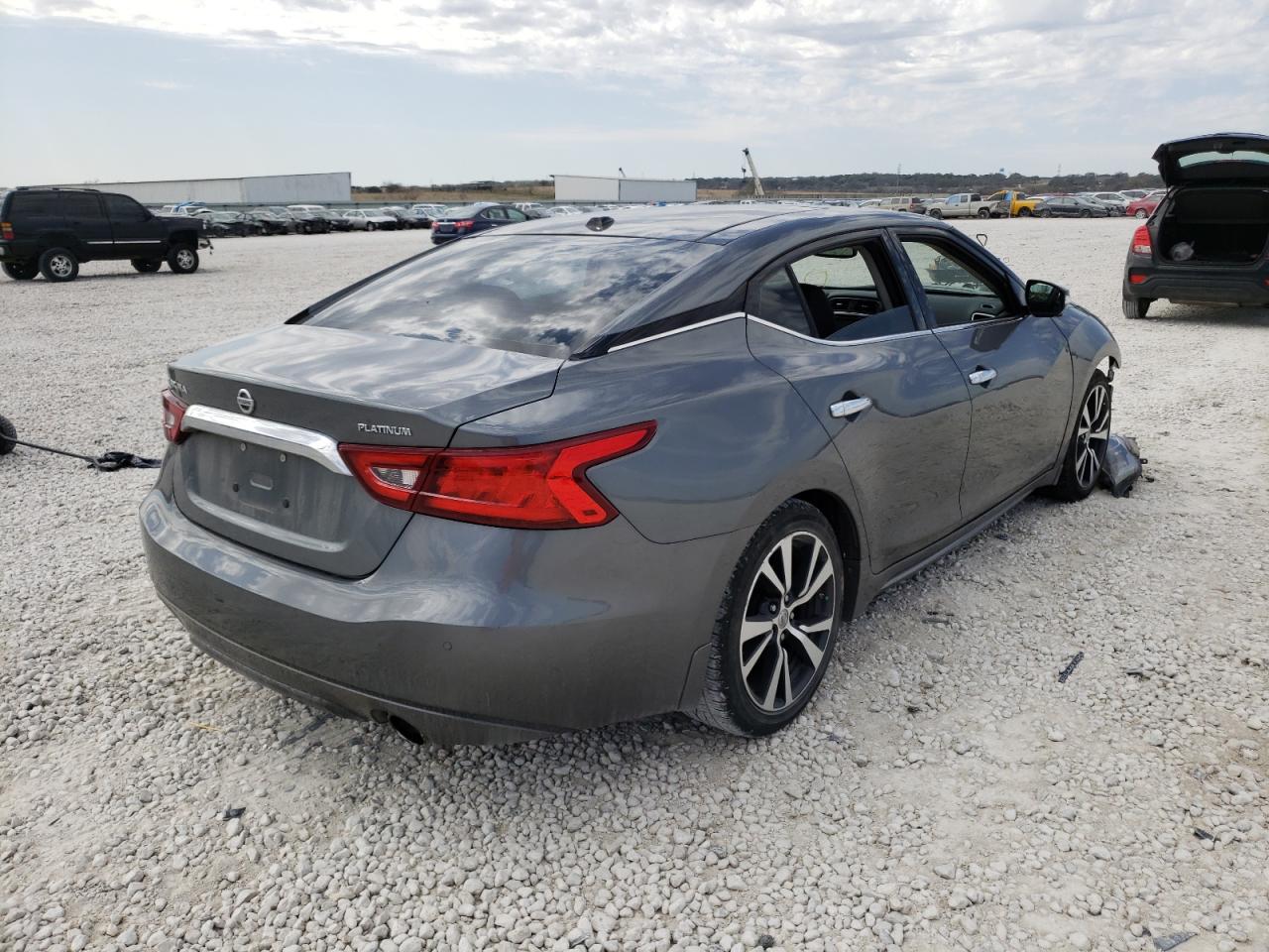 Photo 4 from auction – 2017 NISSAN MAXIMA 3.5 with VIN 1N4AA6AP2HC422335