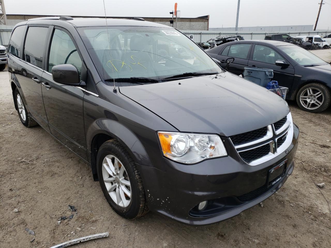 DODGE GRAND CARA 2018 with VIN 2C4RDGCG2JR326192 - Photo from auction