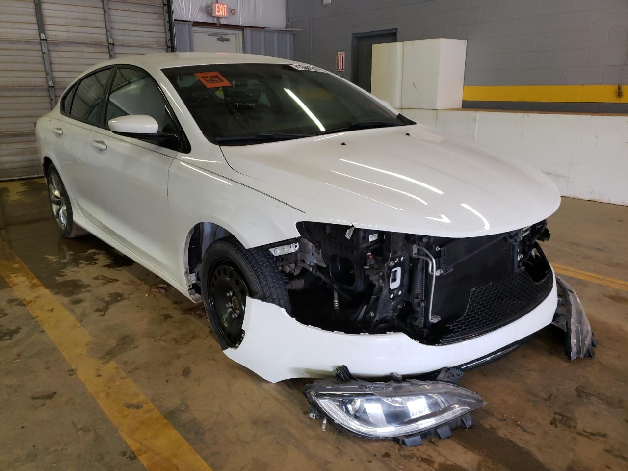 Photo 9 from auction – 2015 CHRYSLER 200 S with VIN 1C3CCCBB6FN745291