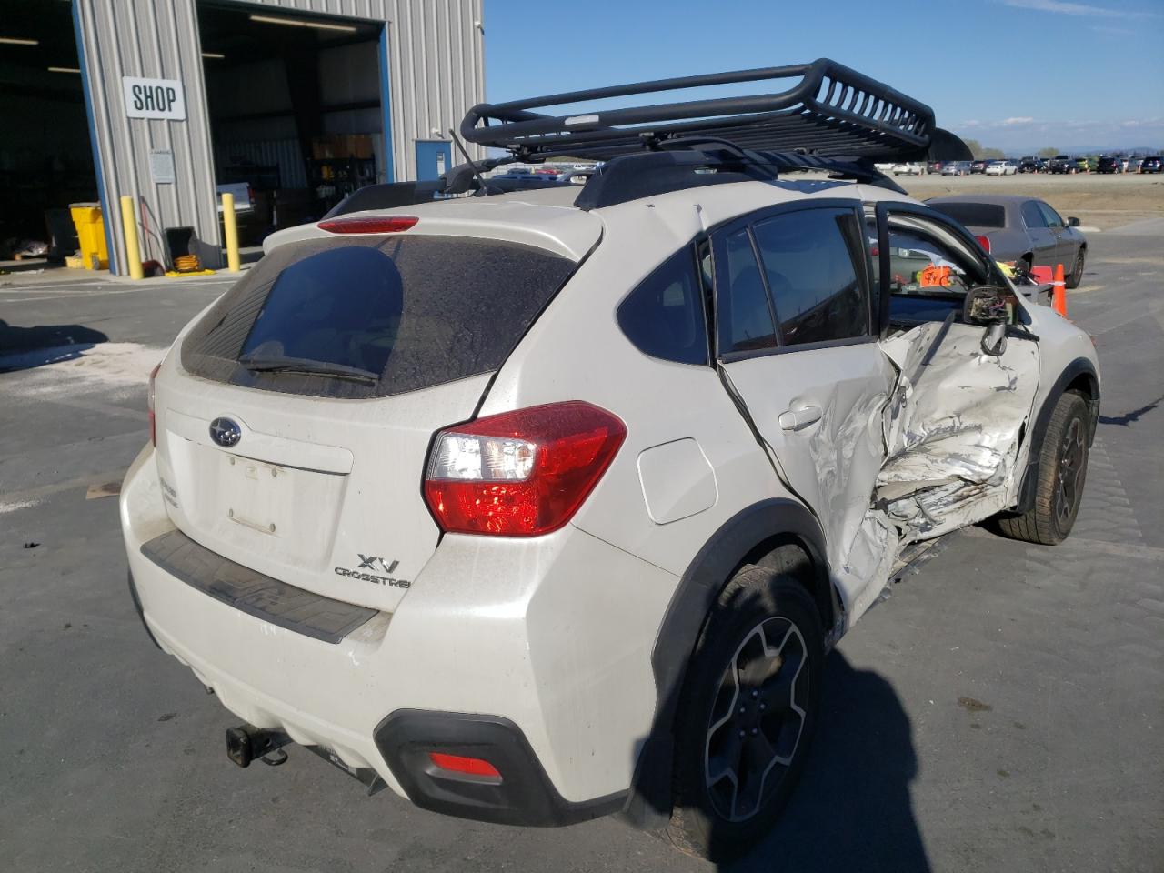 Photo 4 from auction – 2014 SUBARU XV CROSSTR with VIN JF2GPAGC2E8238376