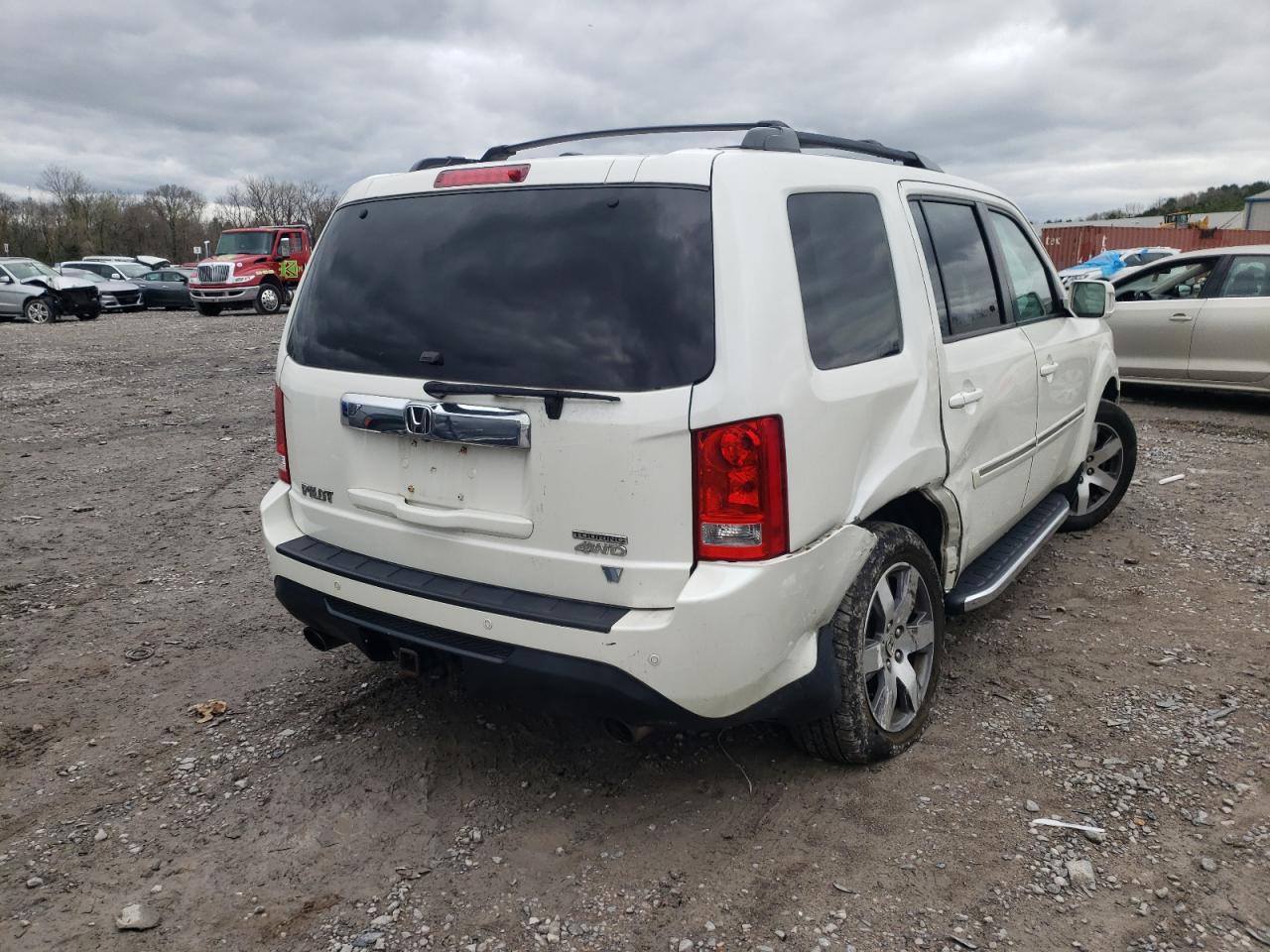 Photo 4 from auction – 2014 HONDA PILOT TOUR with VIN 5FNYF4H92EB021288