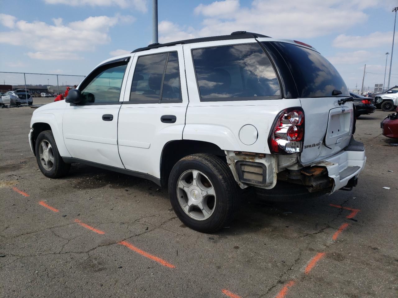 Photo 3 from auction – 2006 CHEVROLET TRAILBLAZE with VIN 1GNDT13S762351987