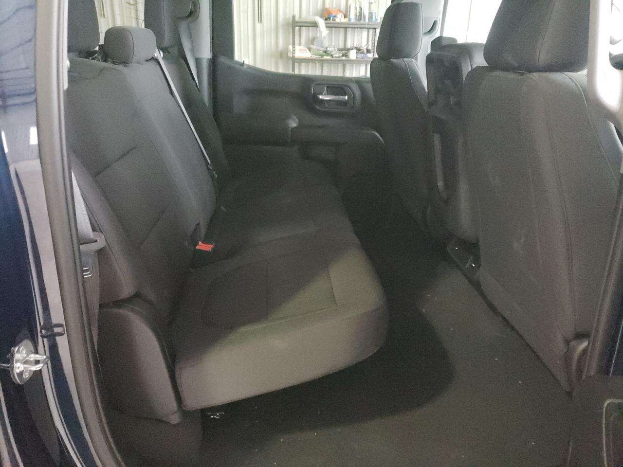 Photo 6 from auction – 2020 CHEVROLET SILVERADO with VIN 3GCPYBEH0LG351296