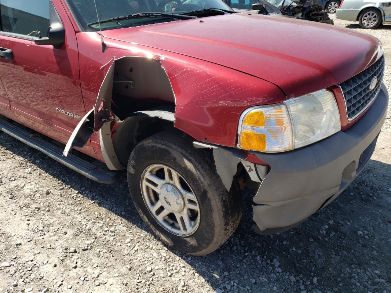 Photo 9 from auction – 2002 FORD EXPLORER X with VIN 1FMZU72E42ZC04596