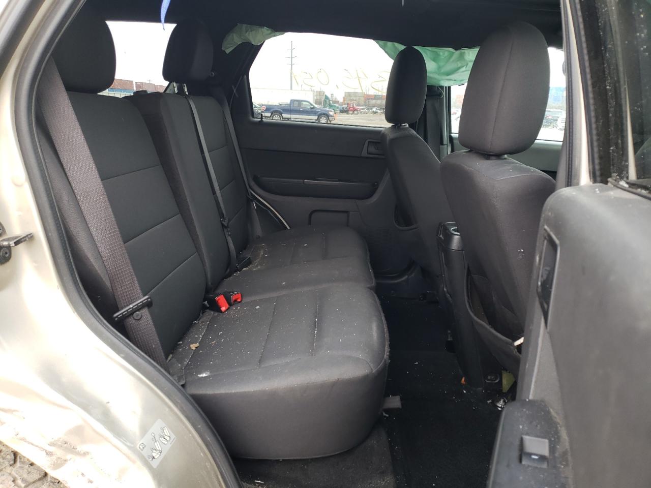 Photo 6 from auction – 2012 FORD ESCAPE XLT with VIN 1FMCU0DG5CKA73927