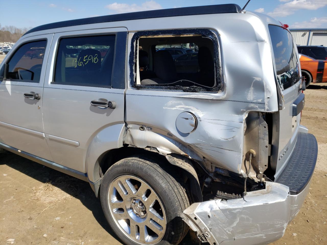 Photo 9 from auction – 2011 DODGE NITRO HEAT with VIN 1D4PT4GK7BW597395