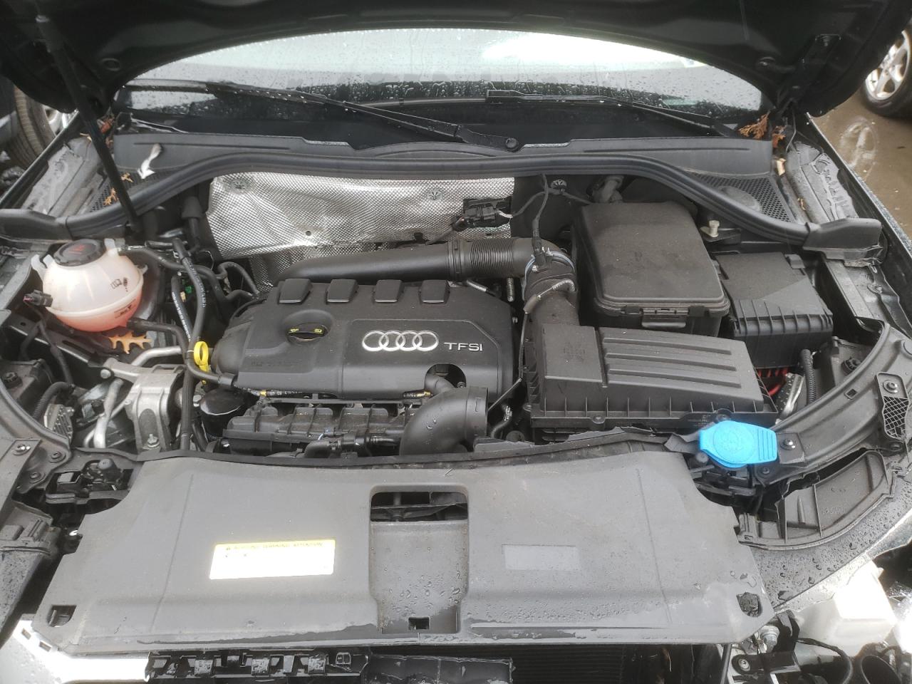 Photo 7 from auction – 2018 AUDI Q3 PREMIUM with VIN WA1ECCFSXJR034428
