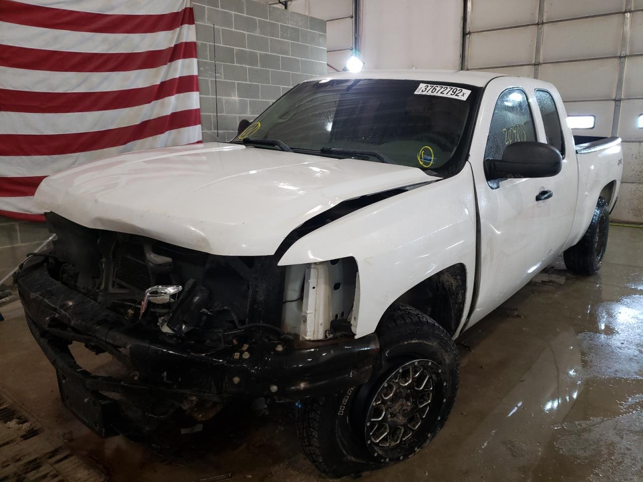 Photo 2 from auction – 2010 CHEVROLET SILVERADO with VIN 1GCSKPE3XAZ290677