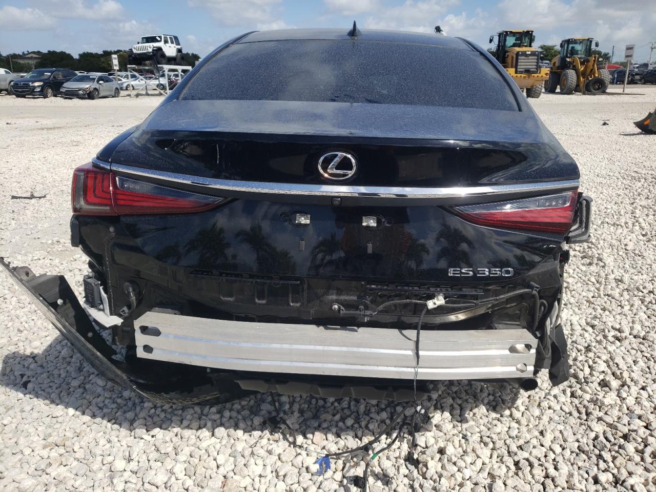 Photo 9 from auction – 2019 LEXUS ES 350 with VIN 58ABZ1B11KU031042
