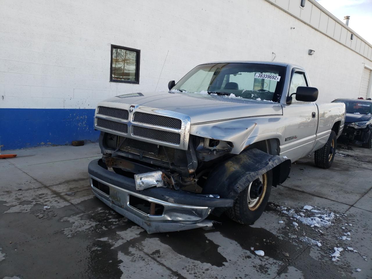 Photo 2 from auction – 1997 DODGE RAM 2500 with VIN 1B7KC26Z7VJ549374