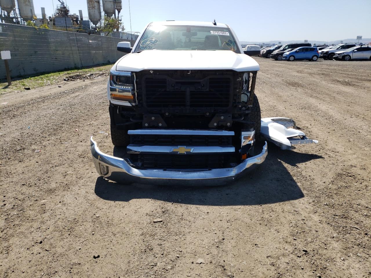 Photo 9 from auction – 2017 CHEVROLET SILVERADO with VIN 1GCRCREC6HZ299393