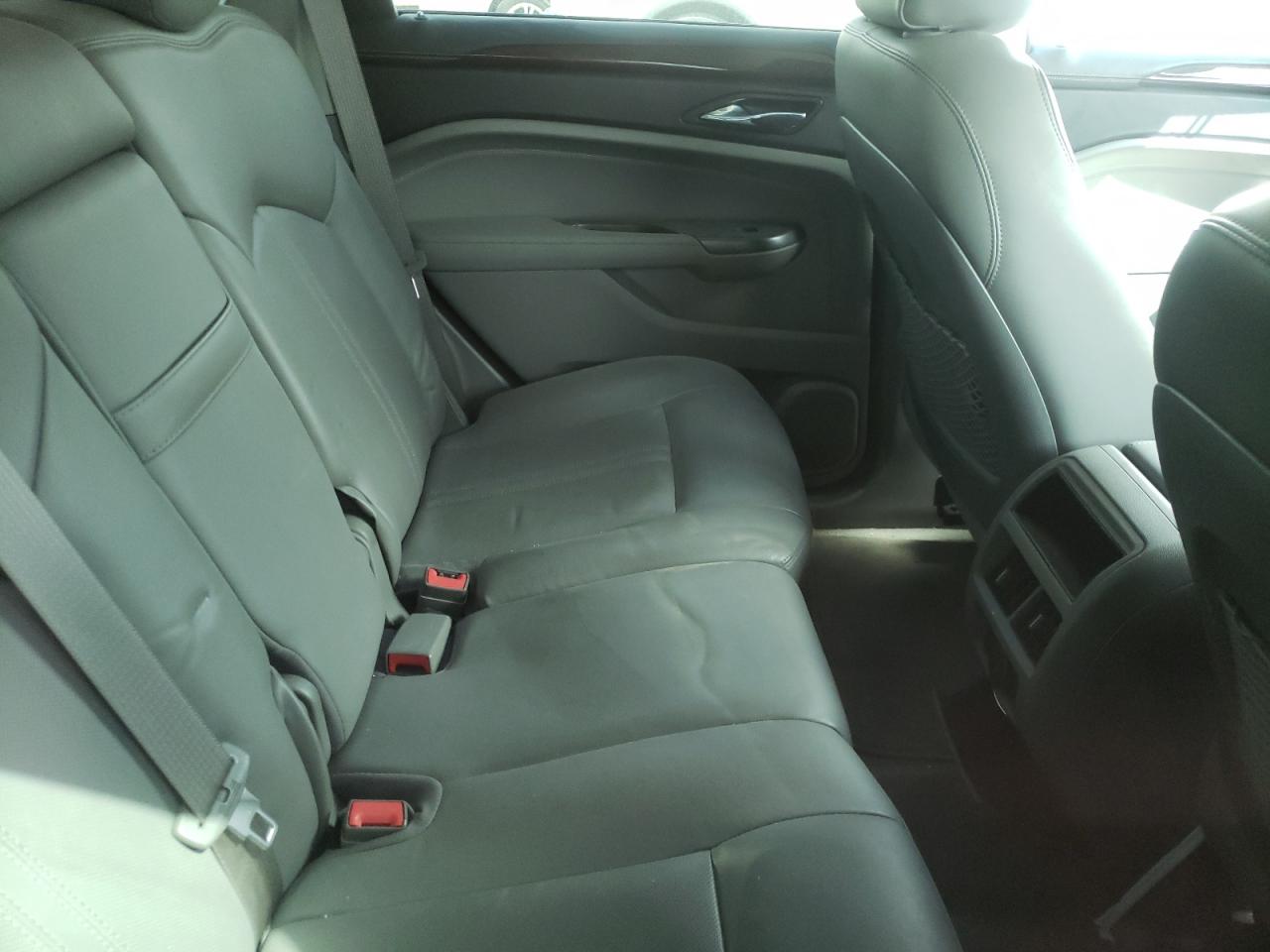 Photo 6 from auction – 2012 CADILLAC SRX PERFOR with VIN 3GYFNBE33CS505628
