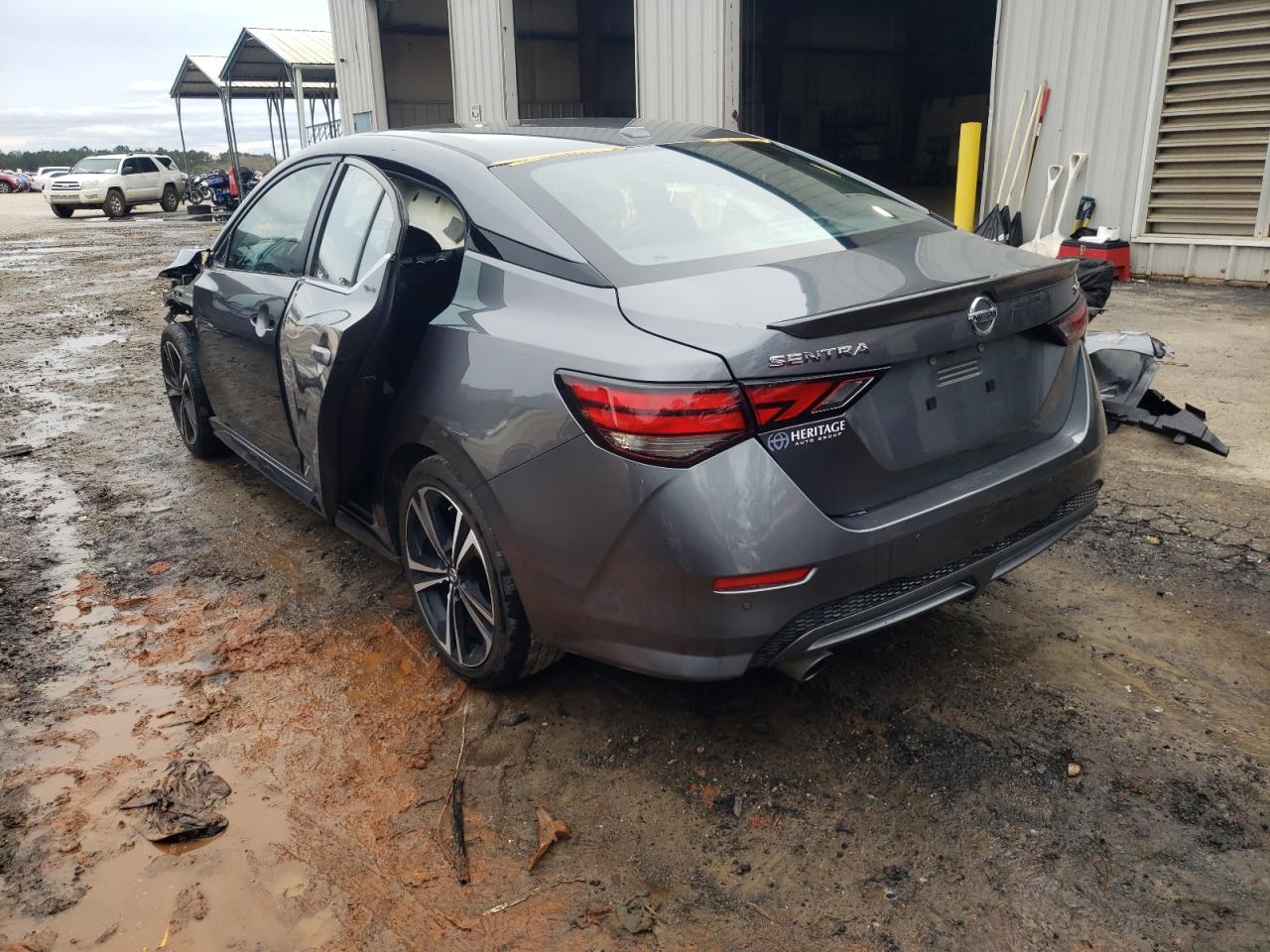 Photo 3 from auction – 2021 NISSAN SENTRA SR with VIN 3N1AB8DV6MY314334