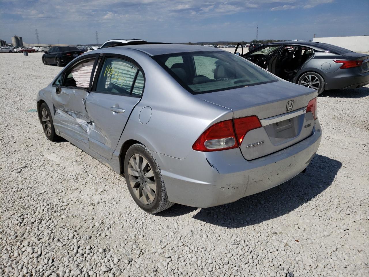 Photo 3 from auction – 2011 HONDA CIVIC EXL with VIN 19XFA1F99BE018932
