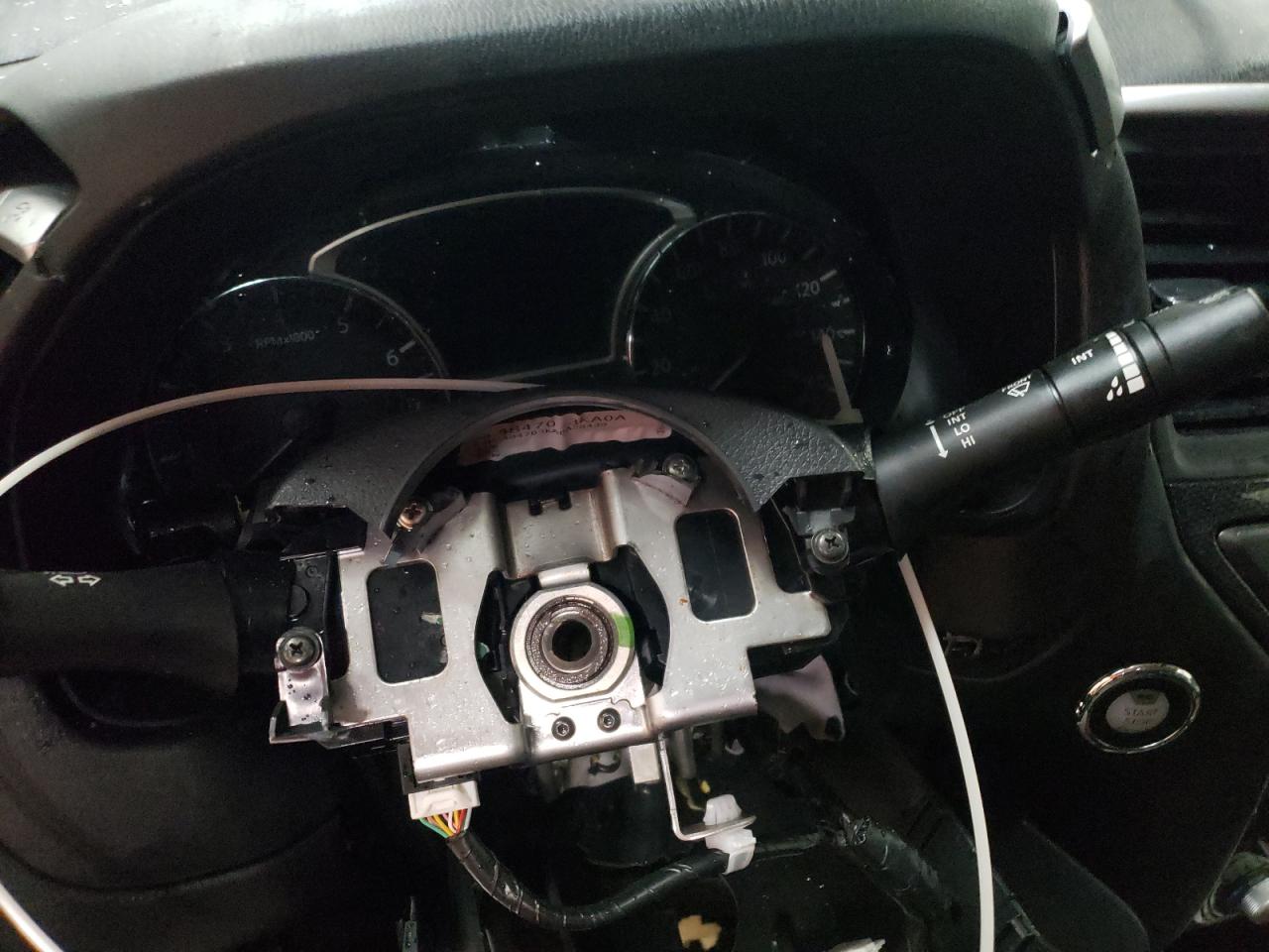 Photo 8 from auction – 2019 NISSAN PATHFINDER with VIN 5N1DR2MN4KC641934