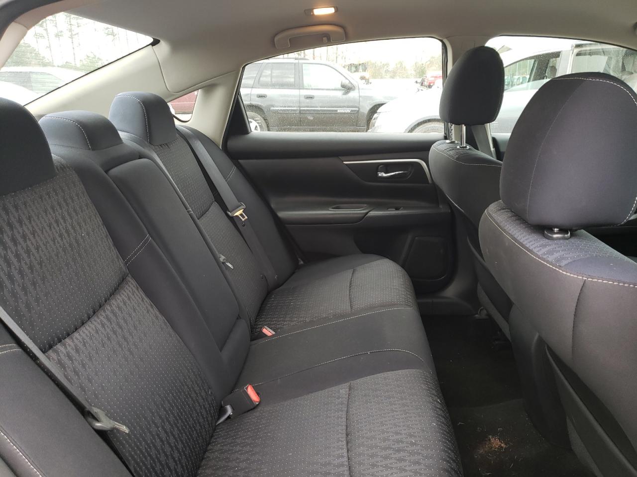 Photo 6 from auction – 2017 NISSAN ALTIMA 2.5 with VIN 1N4AL3AP9HC138726