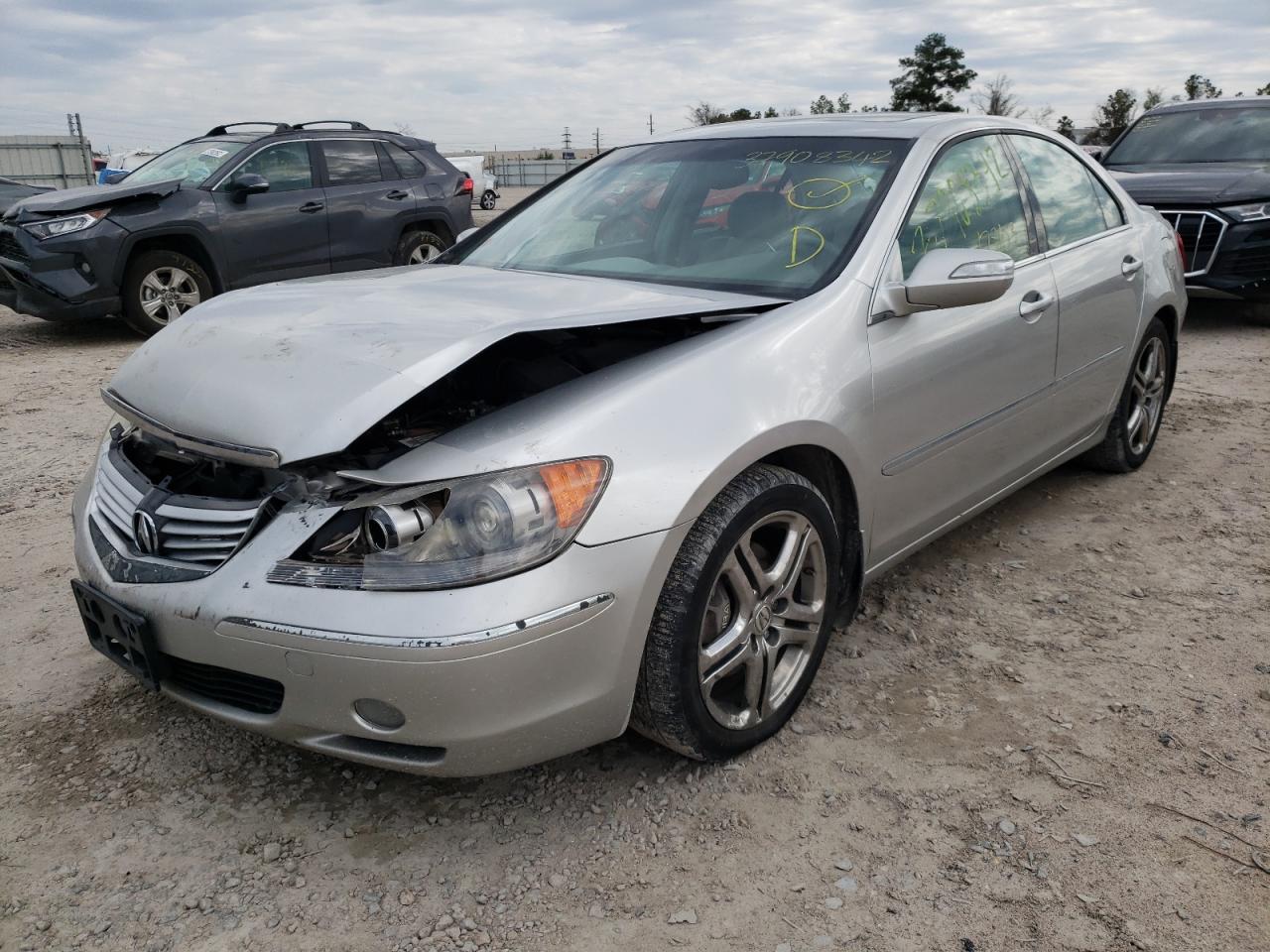 Photo 2 from auction – 2005 ACURA RL with VIN JH4KB16585C009870