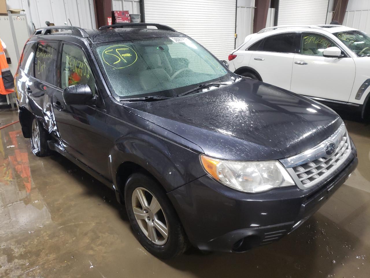 SUBARU FORESTER 2 2013 with VIN JF2SHABC2DH413285 - Photo from auction