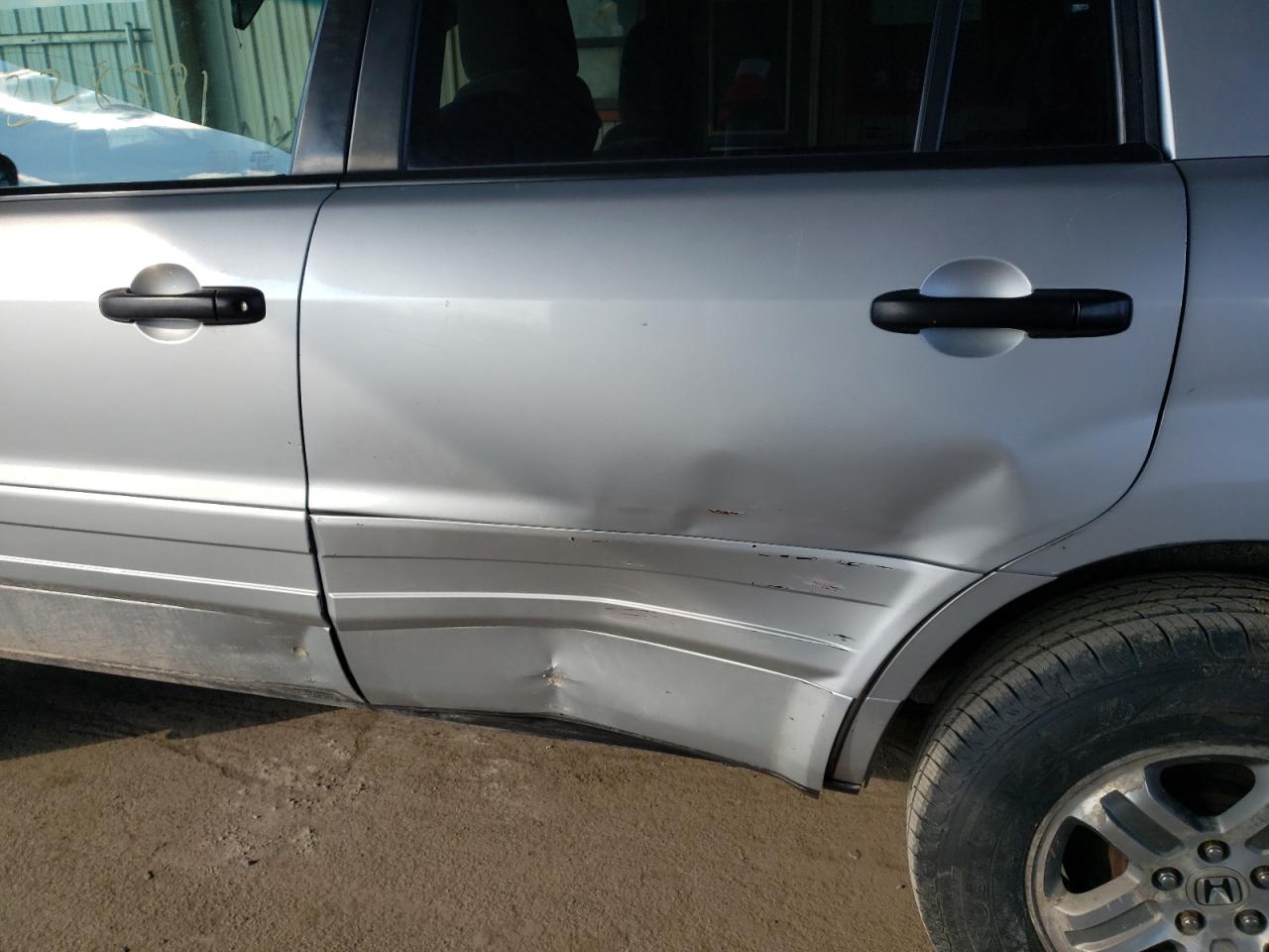 Photo 9 from auction – 2005 HONDA PILOT EX with VIN 5FNYF18485B065783