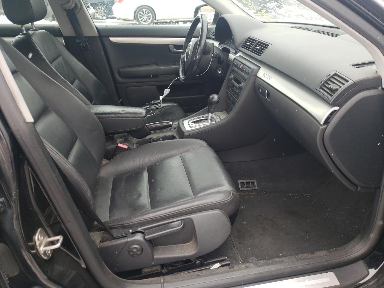 Photo 5 from auction – 2006 AUDI A4 2.0T QU with VIN WAUDF78E46A120361