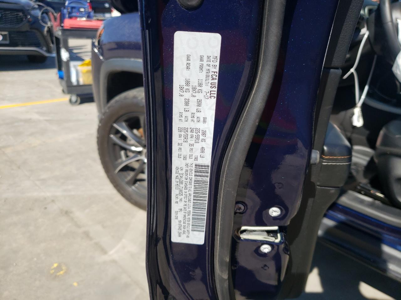 Photo 10 from auction – 2018 JEEP COMPASS LA with VIN 3C4NJDBB1JT100525