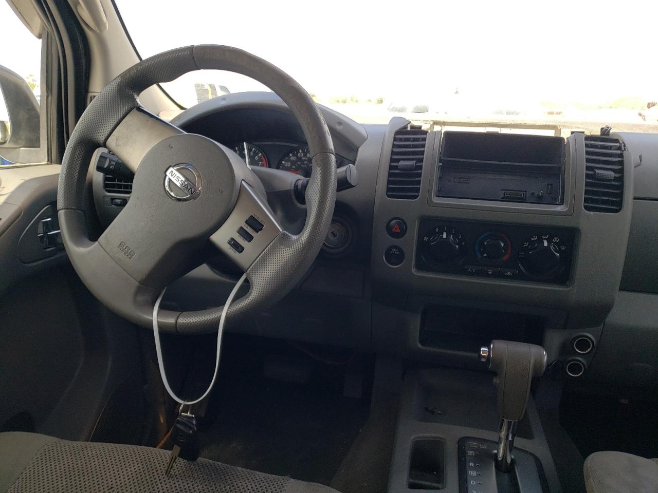 Photo 9 from auction – 2007 NISSAN FRONTIER C with VIN 1N6AD09U47C431428