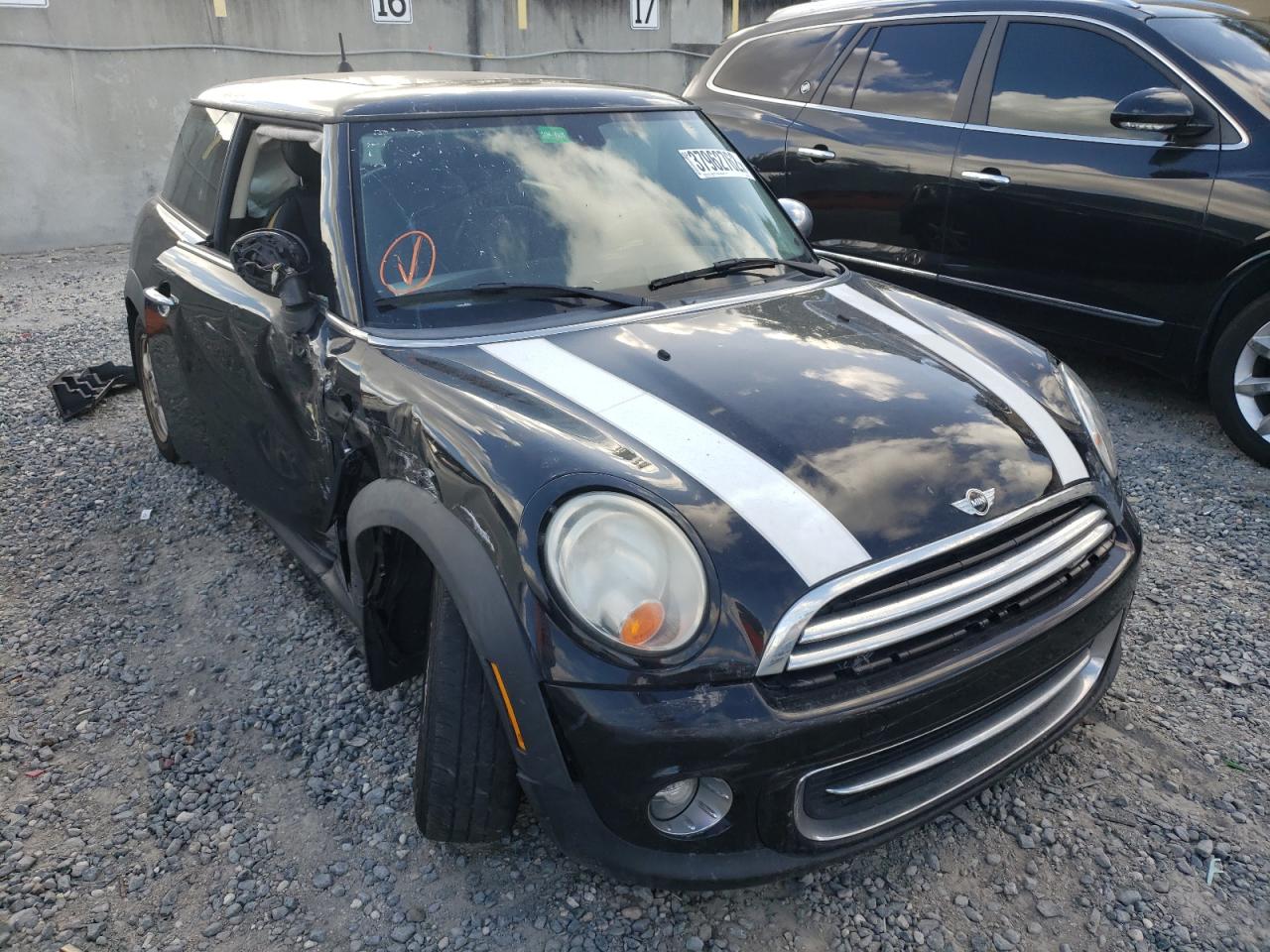 MINI COOPER 2013 with VIN WMWSU3C51DT372213 - Photo from auction