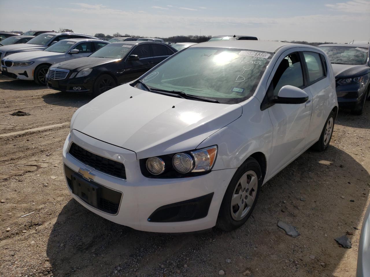 Photo 2 from auction – 2016 CHEVROLET SONIC LS with VIN 1G1JA6SH1G4156132