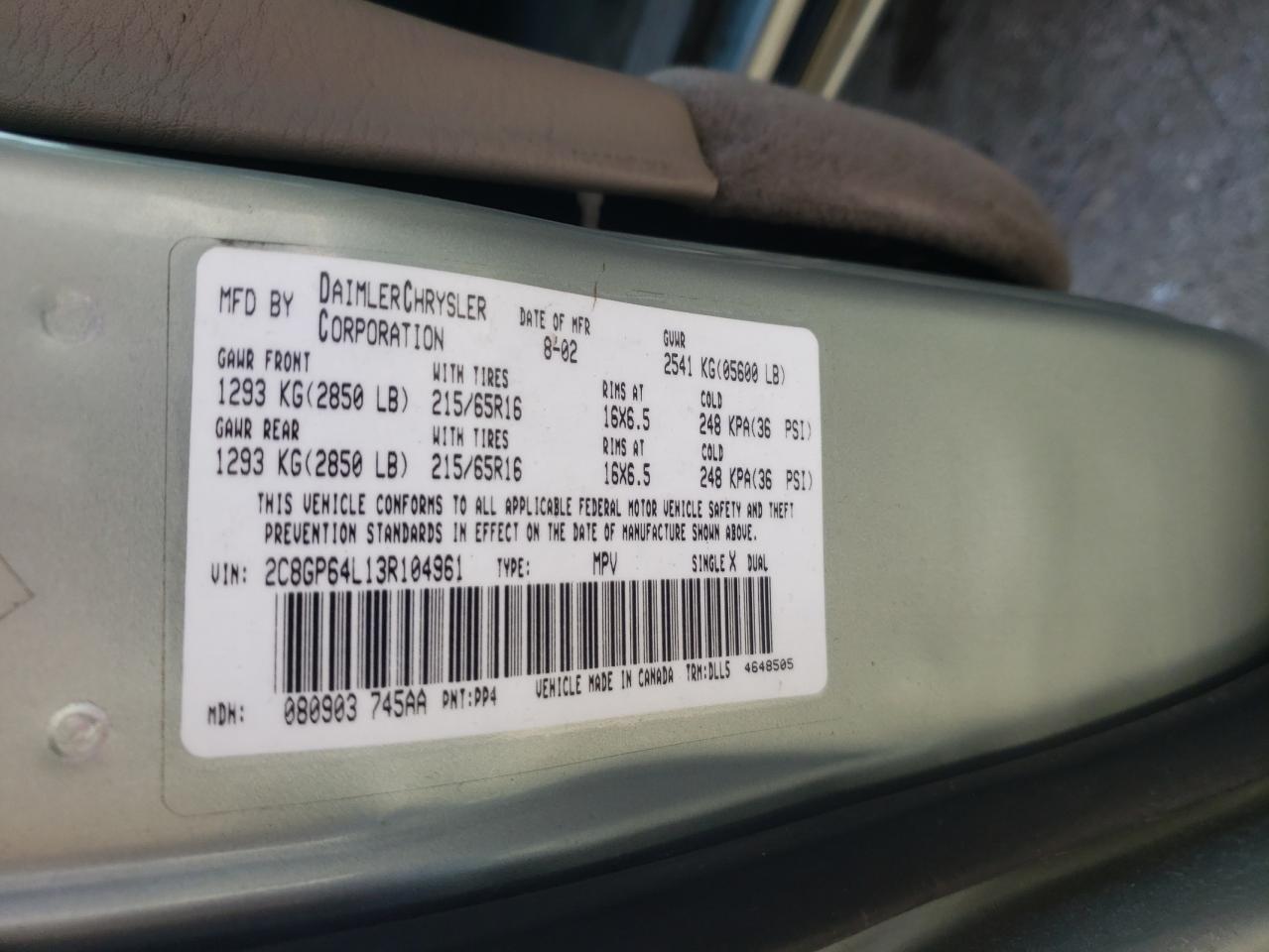 Photo 10 from auction – 2003 CHRYSLER TOWN & COU with VIN 2C8GP64L13R104961