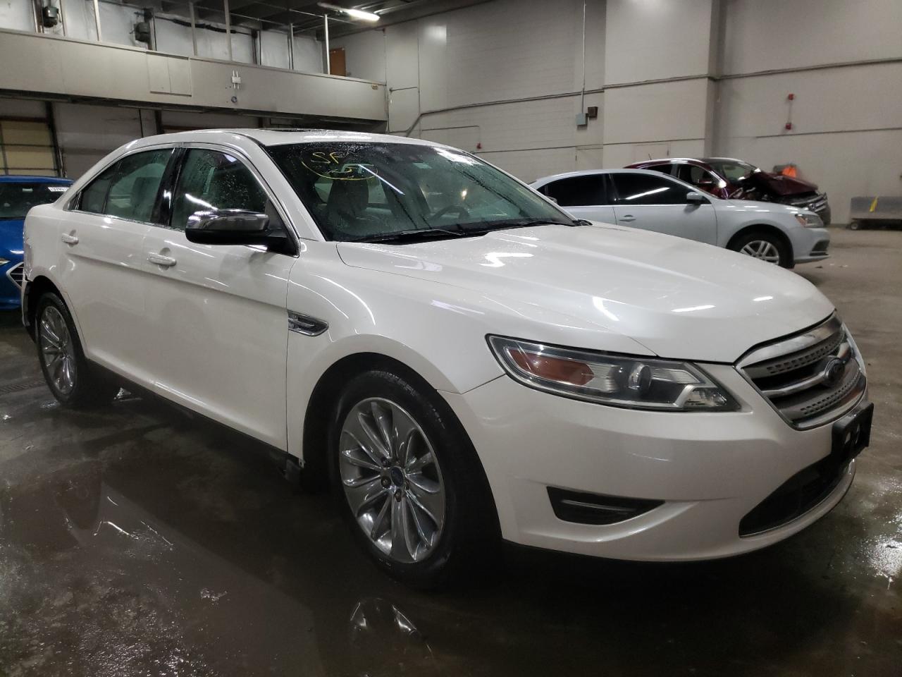 FORD TAURUS LIM 2010 with VIN 1FAHP2JW2AG139753 - Photo from auction