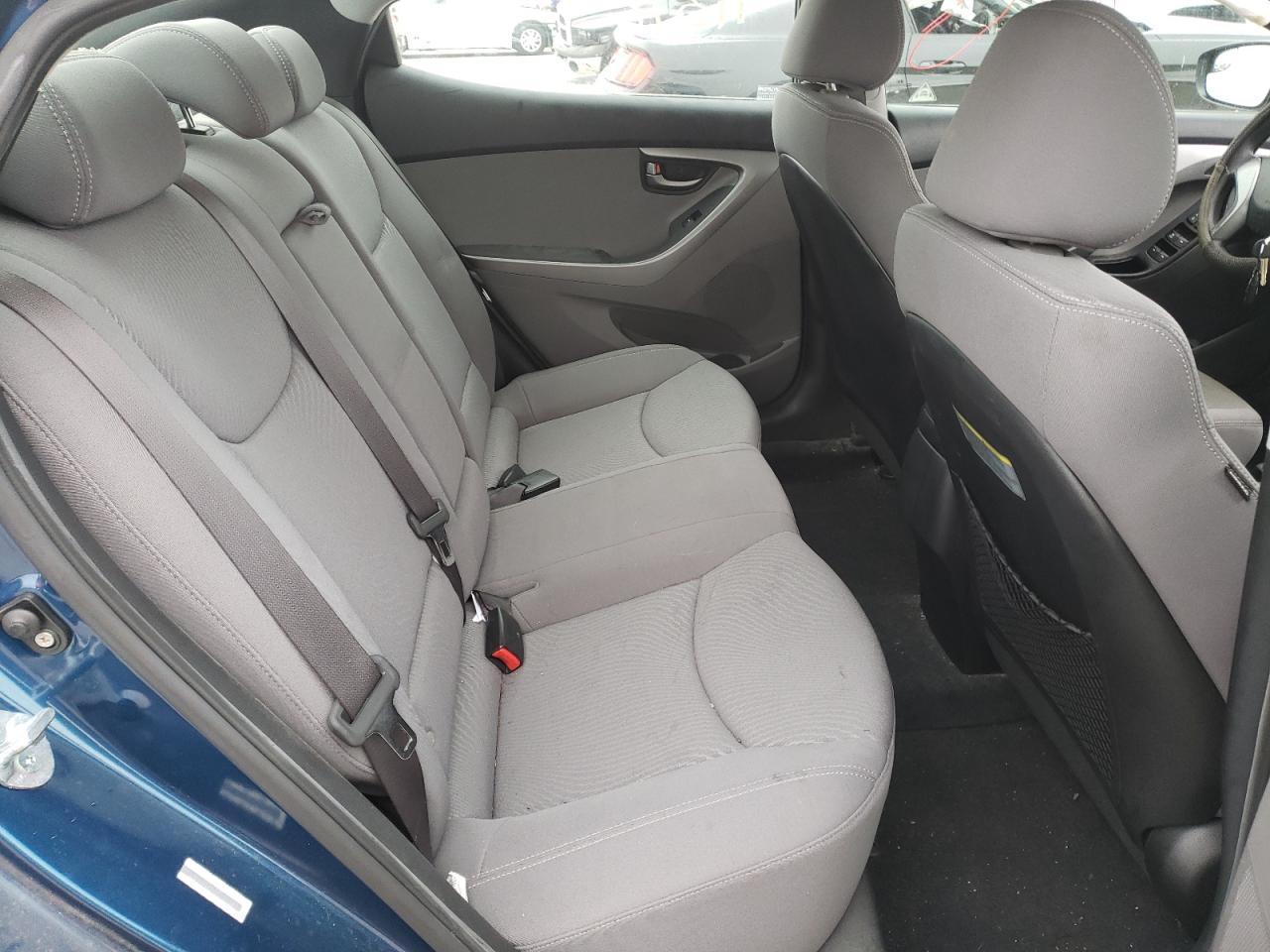 Photo 6 from auction – 2014 HYUNDAI ELANTRA SE with VIN KMHDH4AEXEU038259