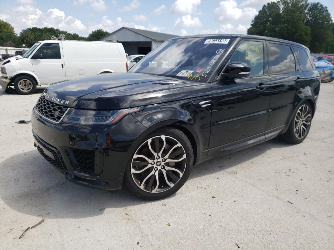 Photo 2 from auction – 2019 LAND ROVER RANGE ROVE with VIN SALWR2RV9KA845963