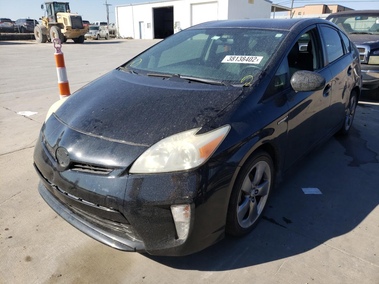 Photo 2 from auction – 2013 TOYOTA PRIUS with VIN JTDKN3DUXD5609971
